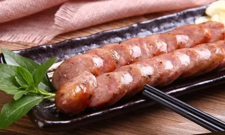 牛羊肉香腸腸衣破裂、顏色深淺不一，原因在這！