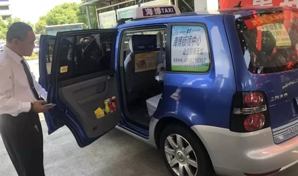 上海出租車里開起便利店，司機提成15%，這種操作可行嗎？