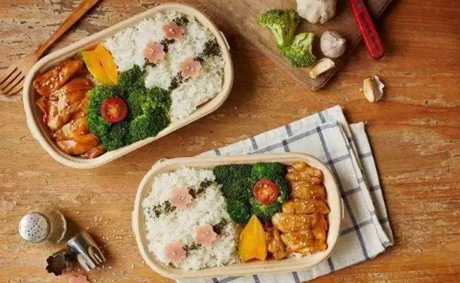 新規(guī)要求外賣冷熱食品分開放，外賣平臺：專送已實(shí)現(xiàn)