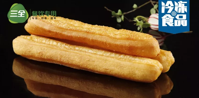 表皮酥脆，內(nèi)有肉感，三全餐飲憑什么敢定義大油條口感標(biāo)準(zhǔn)？