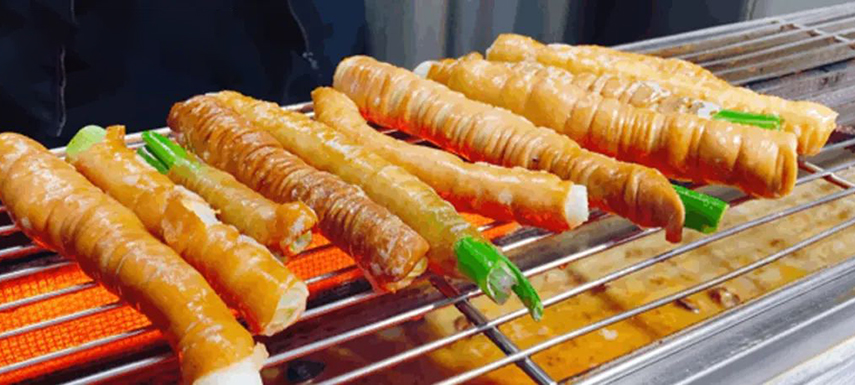 肥腸卷大蔥、鮮鹵肥腸...肥腸進(jìn)入全場景時(shí)代，重量級選手開啟正面廝殺！鄭州預(yù)制菜展見分曉